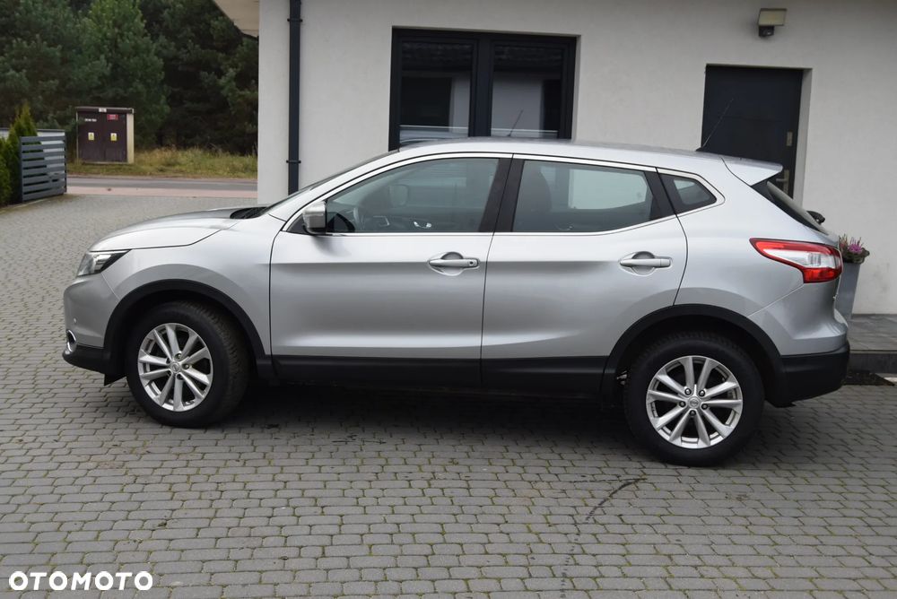 Nissan Qashqai 1.2 DIG-T N-Connecta - 4