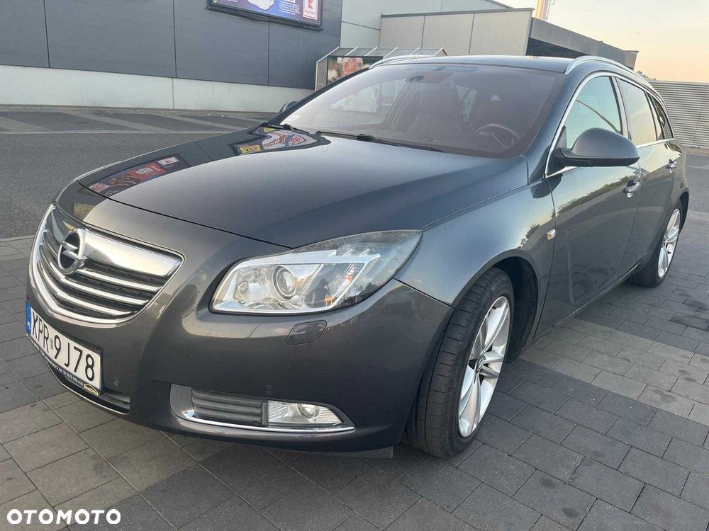 Opel Insignia - 1