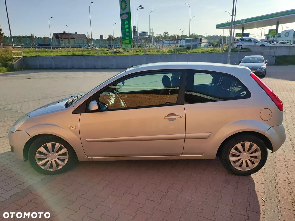 Ford Fiesta 1.3 - 2