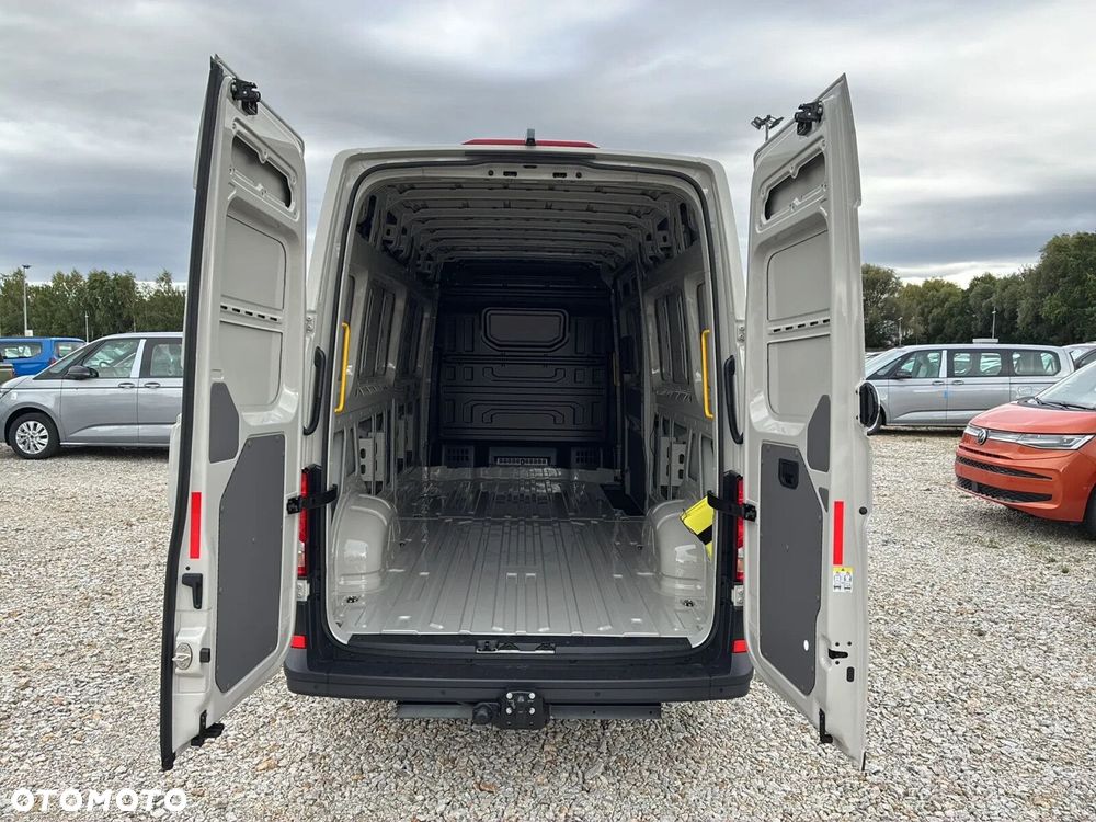 Volkswagen Crafter 35 Furgon AUTOMAT/L4H3, 2.0BiTDI 177KM, 4490mm, Wysoki dach, r.o. 4490 - 12