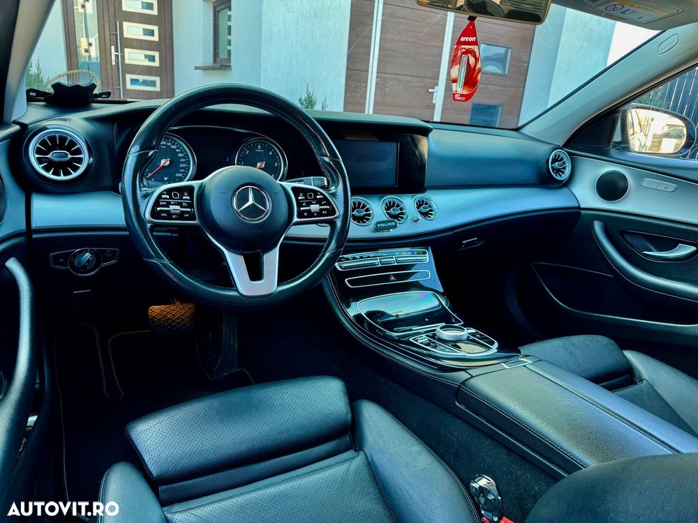 Mercedes-Benz E 200 d 9G-TRONIC AMG Line - 27
