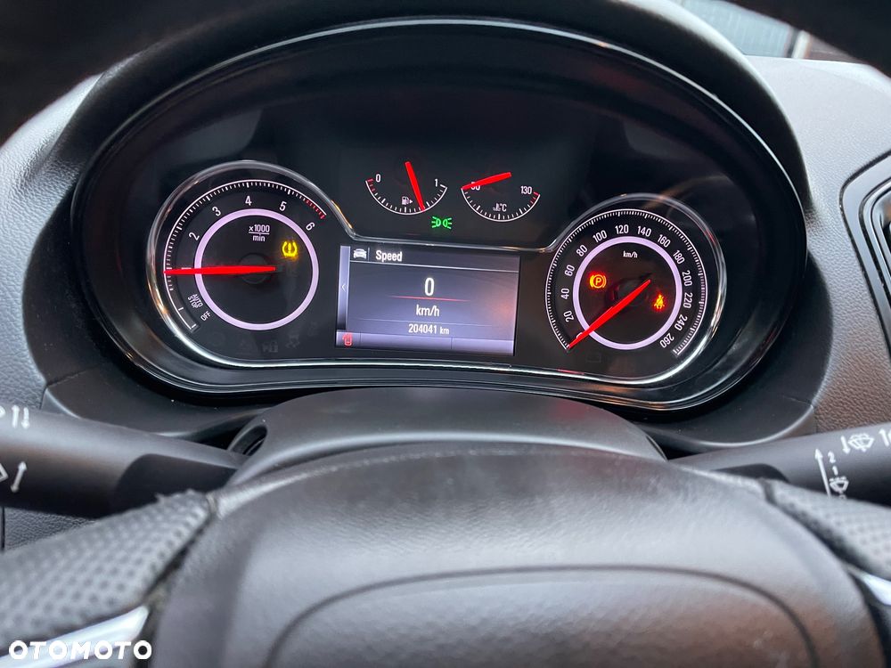 Opel Insignia 2.0 CDTI 4x4 ecoFLEX Start/Stop Business Innovation - 26