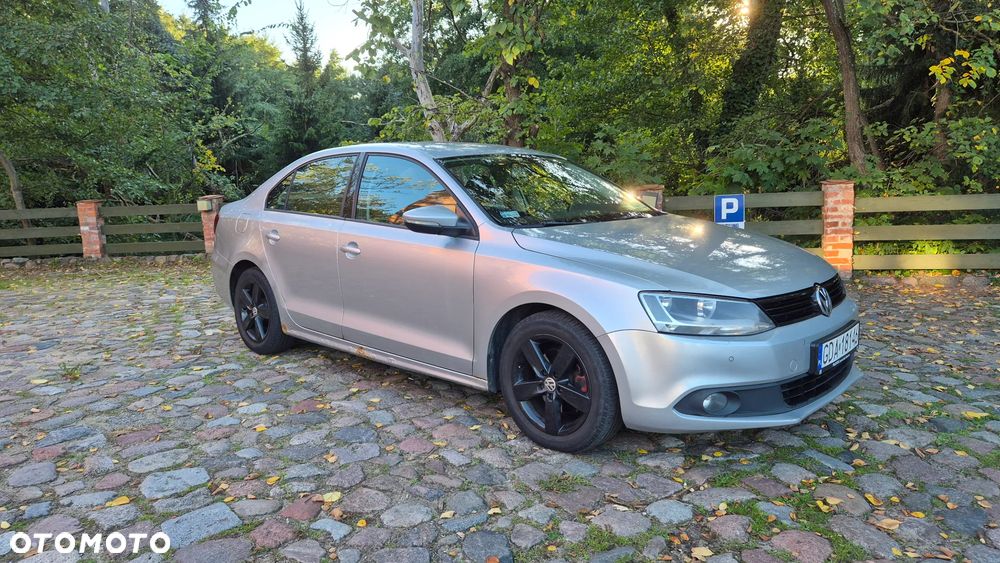 Volkswagen Jetta 1.6 TDI DPF Trendline - 2