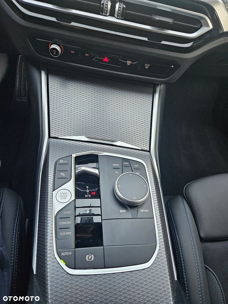 BMW Seria 3 320d xDrive M Sport Shadow - 38