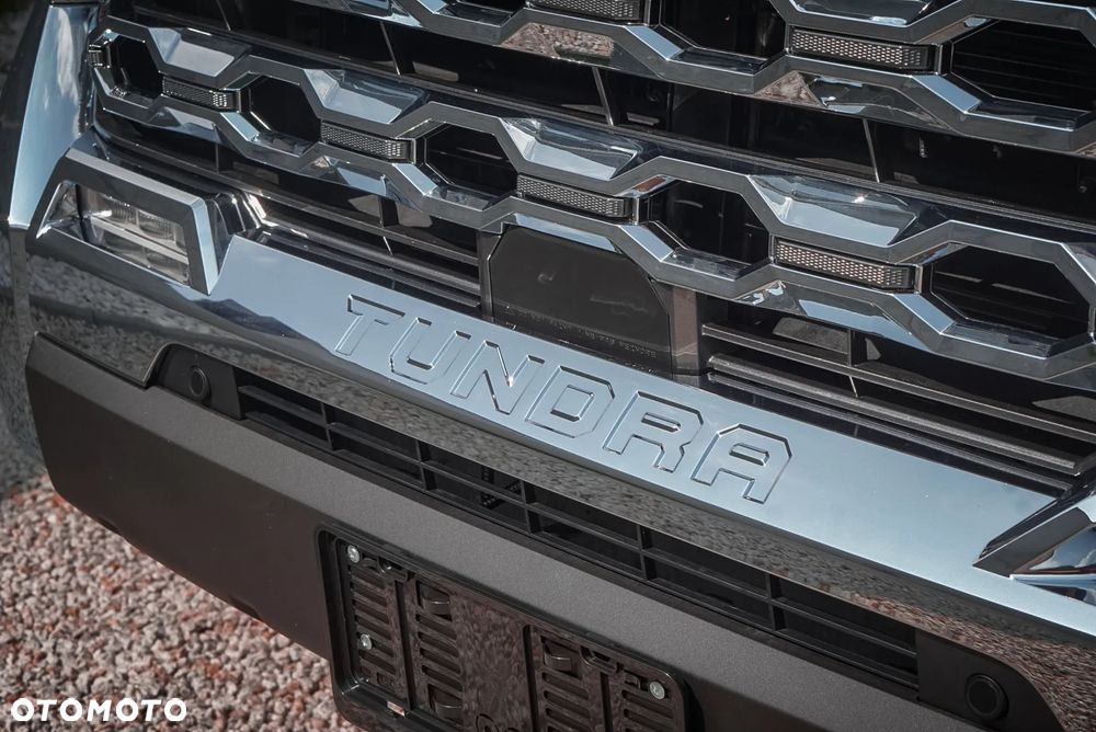 Toyota Tundra - 6