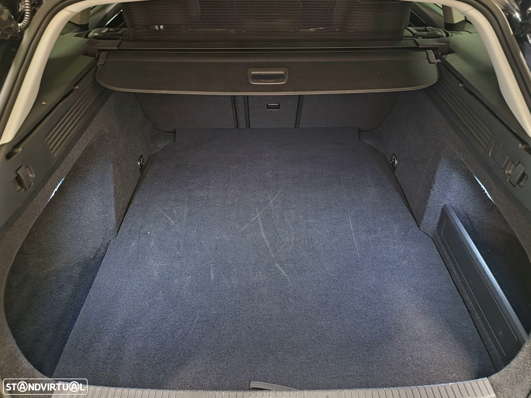 VW Arteon Shooting Brake 2.0 TDI Elegance DSG - 40