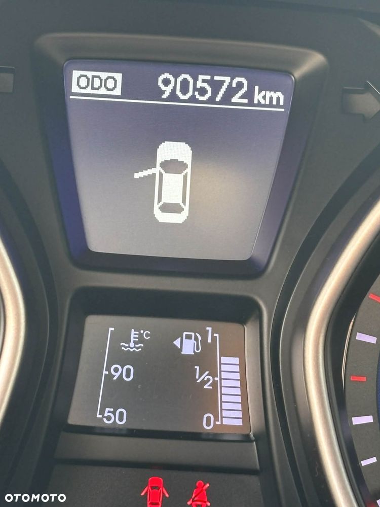 Hyundai i30 1.4 Classic + - 8