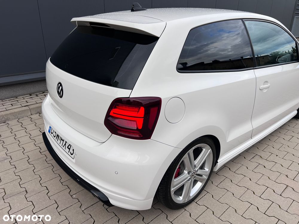 Volkswagen Polo 1.6 TDI Highline - 8
