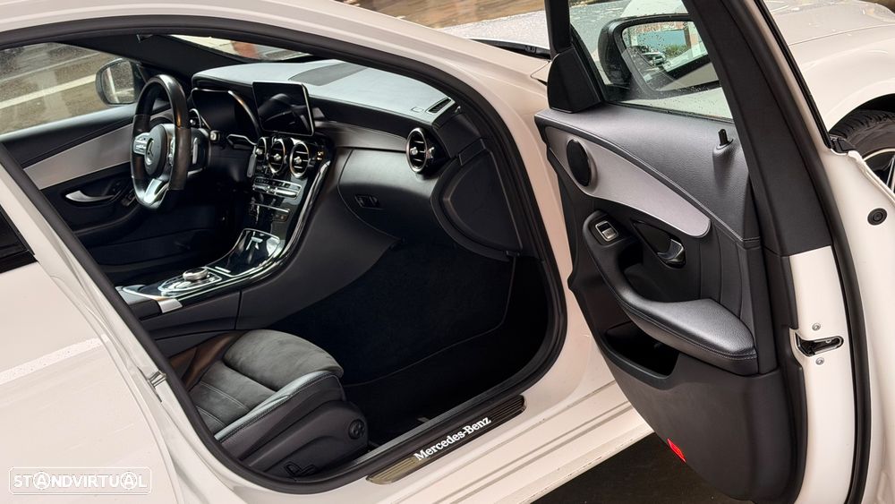 Mercedes-Benz C 300 de AMG Line - 14
