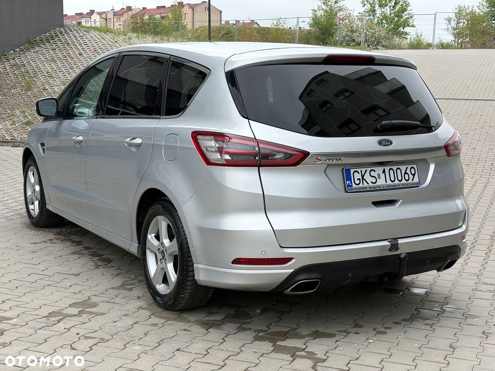 Ford S-Max 2.0 TDCi Titanium PowerShift - 36