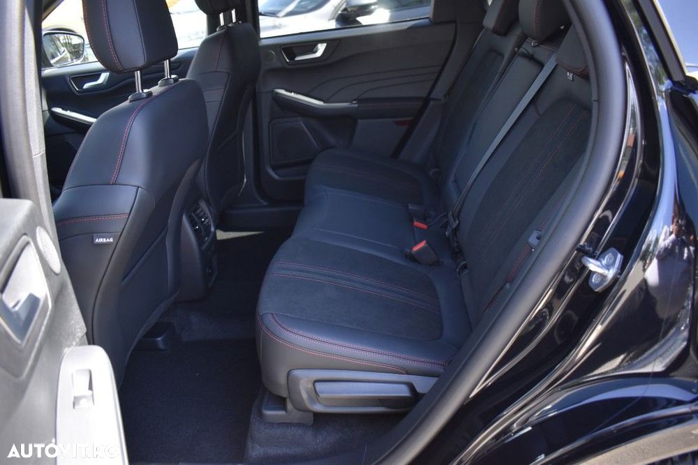 Ford Kuga - 12