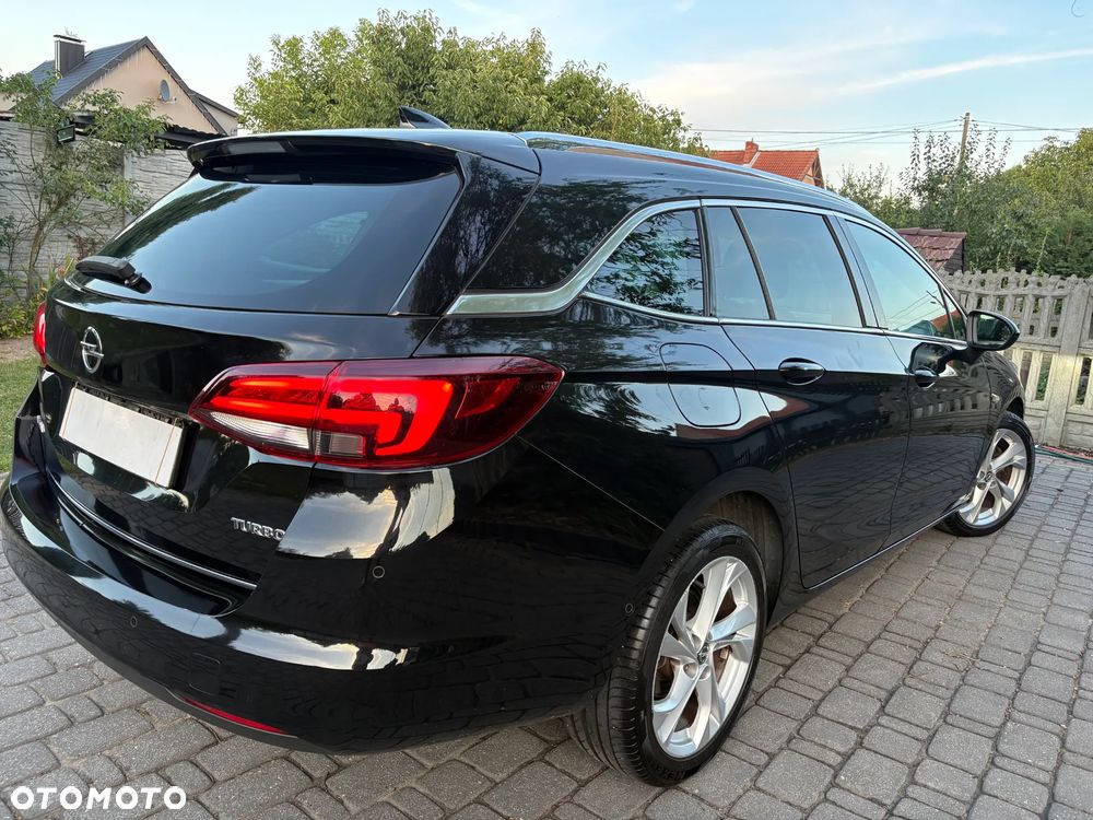 Opel Astra 1.4 Turbo Business - 37