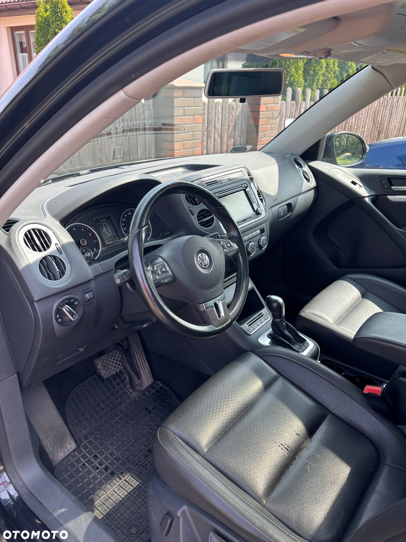 Volkswagen Tiguan - 8