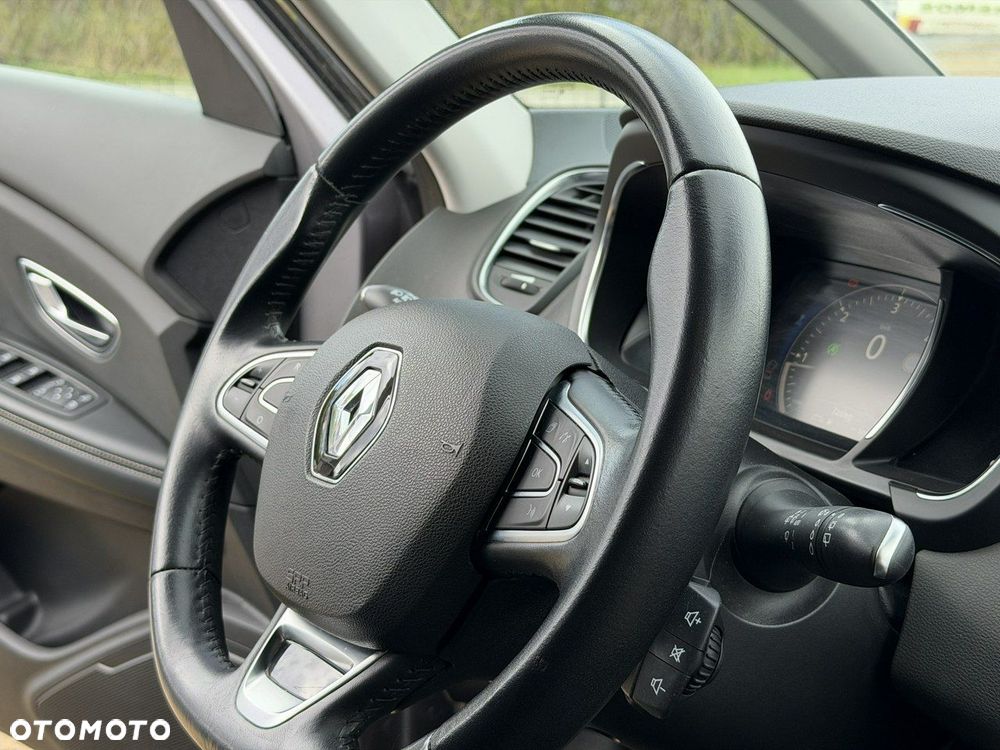 Renault Scenic - 19