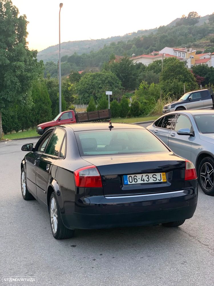 Audi A4 1.9 TDI m6 S-Line - 1