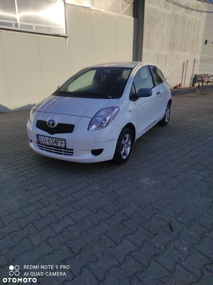 Toyota Yaris - 7