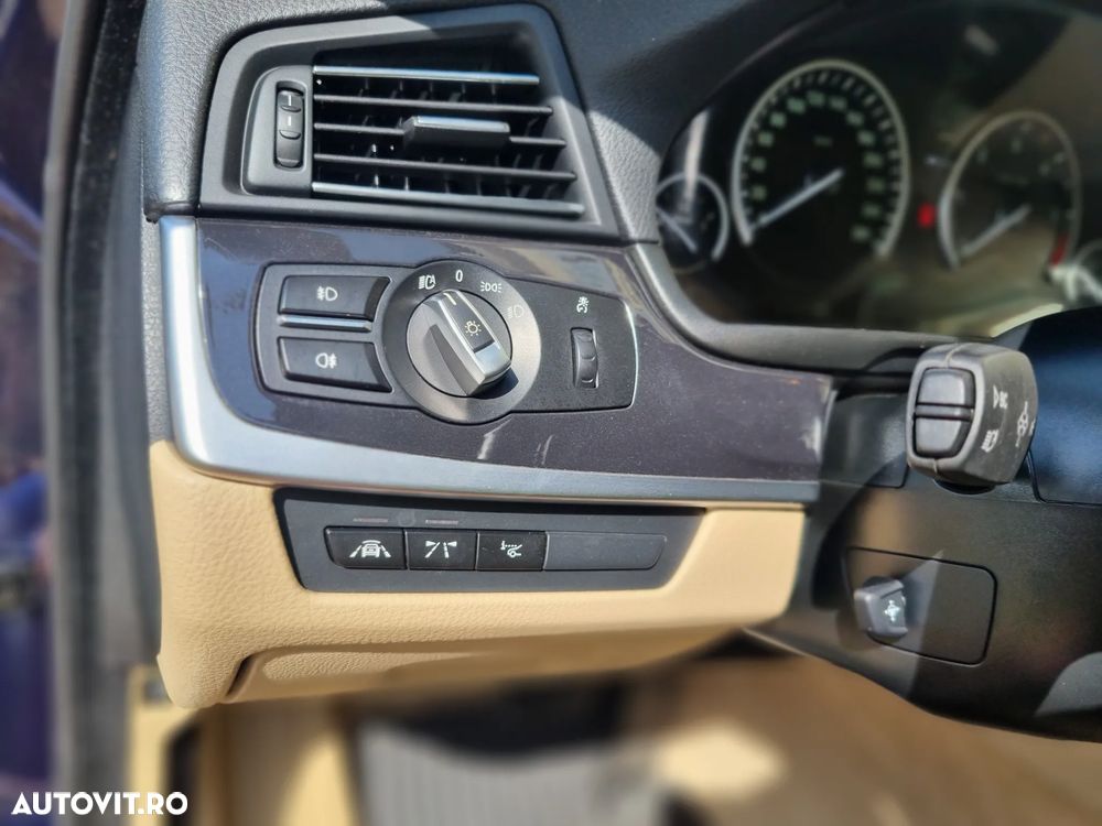 BMW Seria 5 520d xDrive Touring Aut. - 16