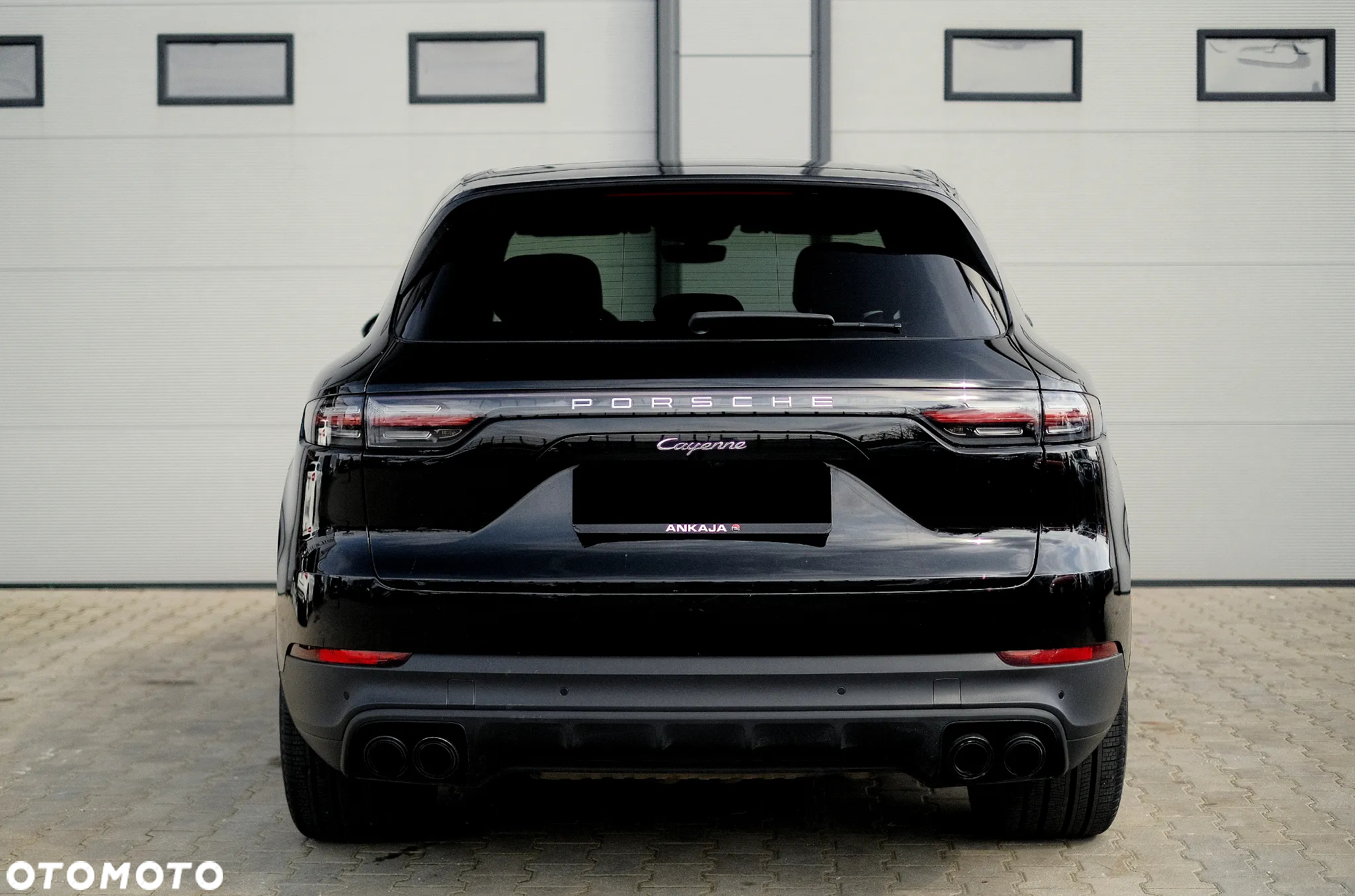 Porsche Cayenne - 9