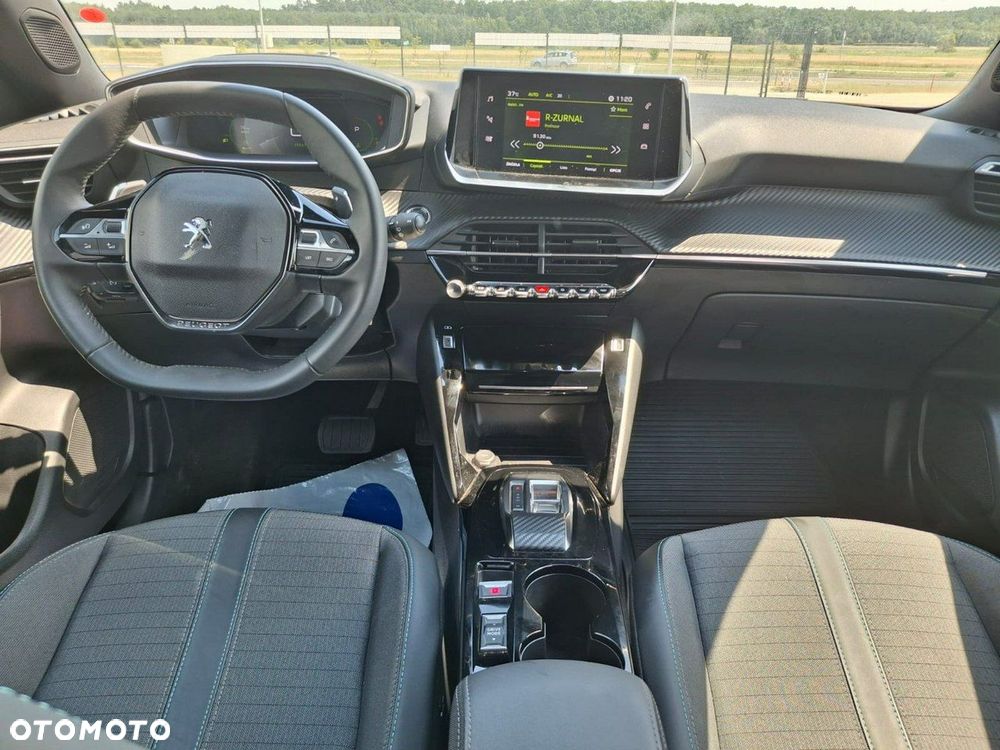 Peugeot 2008 - 13