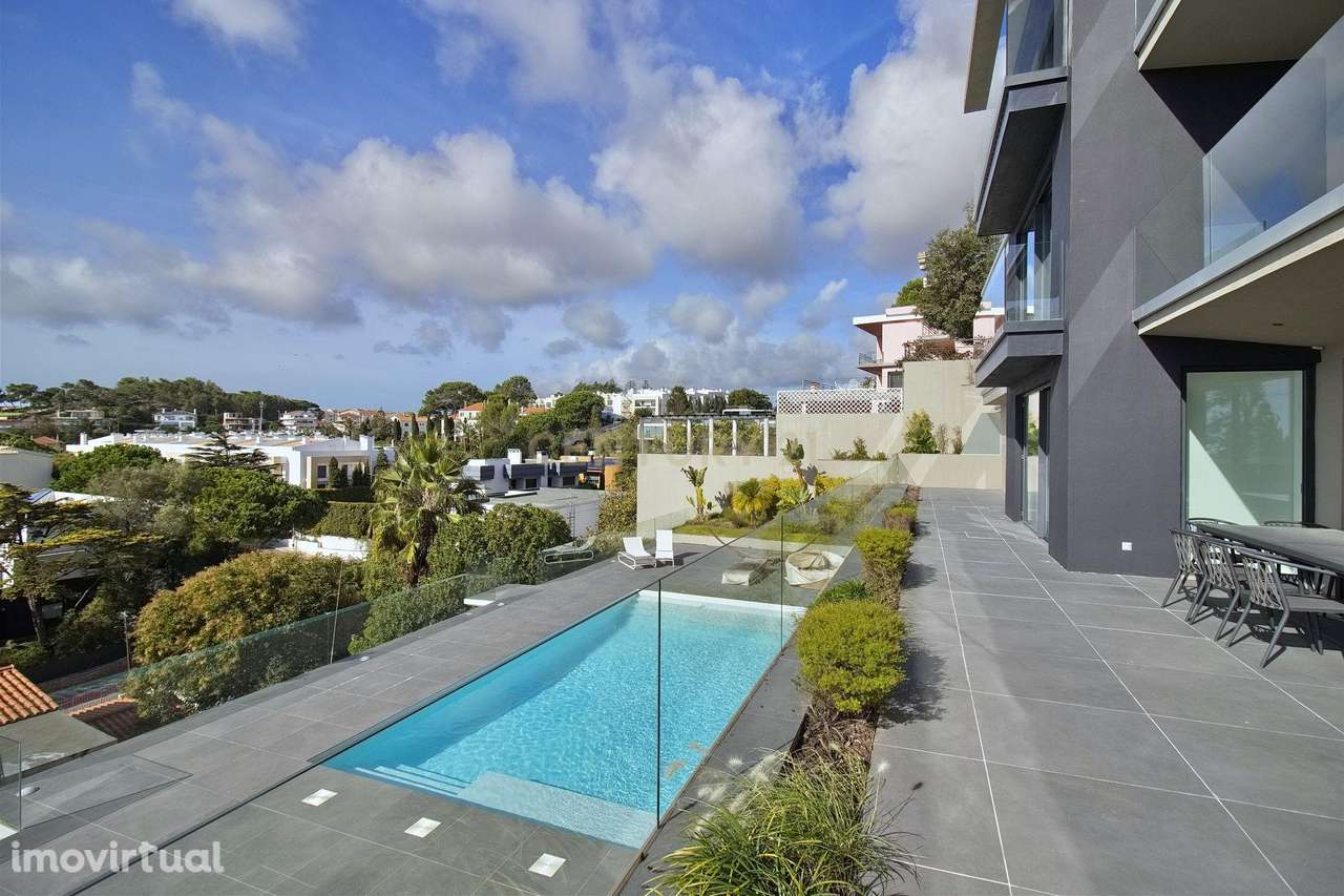 Espetacular Moradia T4 de luxo mobiliada para arrendamento em Cascais - Grande imagem: 3/36