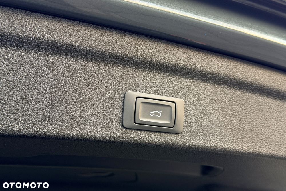 Audi Q3 35 TFSI S tronic - 25