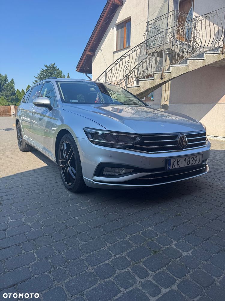 Volkswagen Passat 2.0 TDI SCR Comfortline DSG - 1