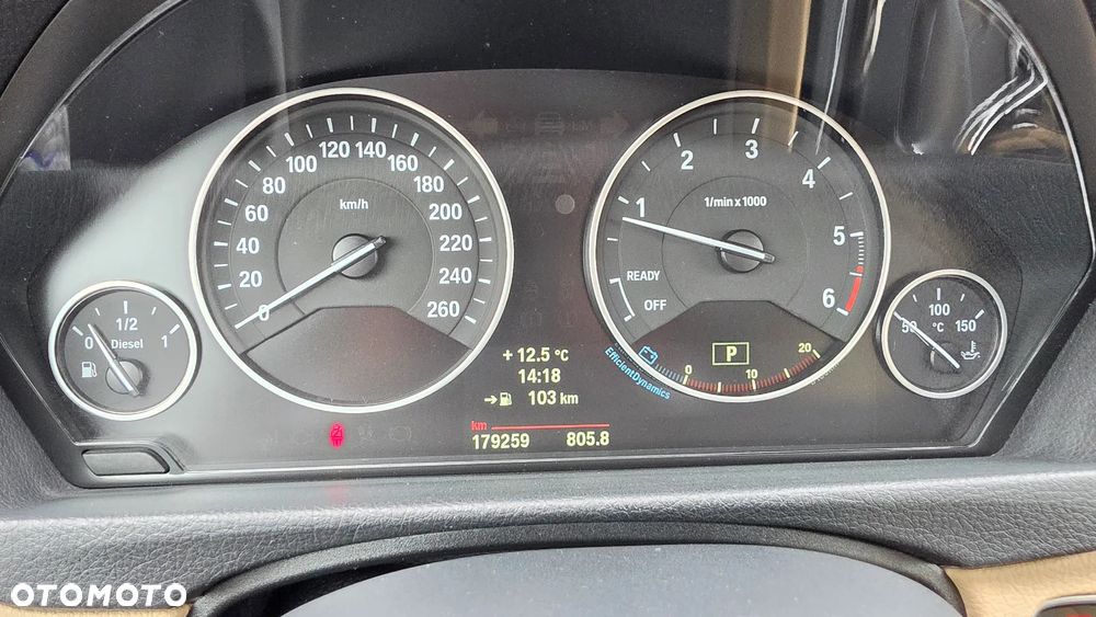 BMW 3GT 320d xDrive Luxury Line - 15