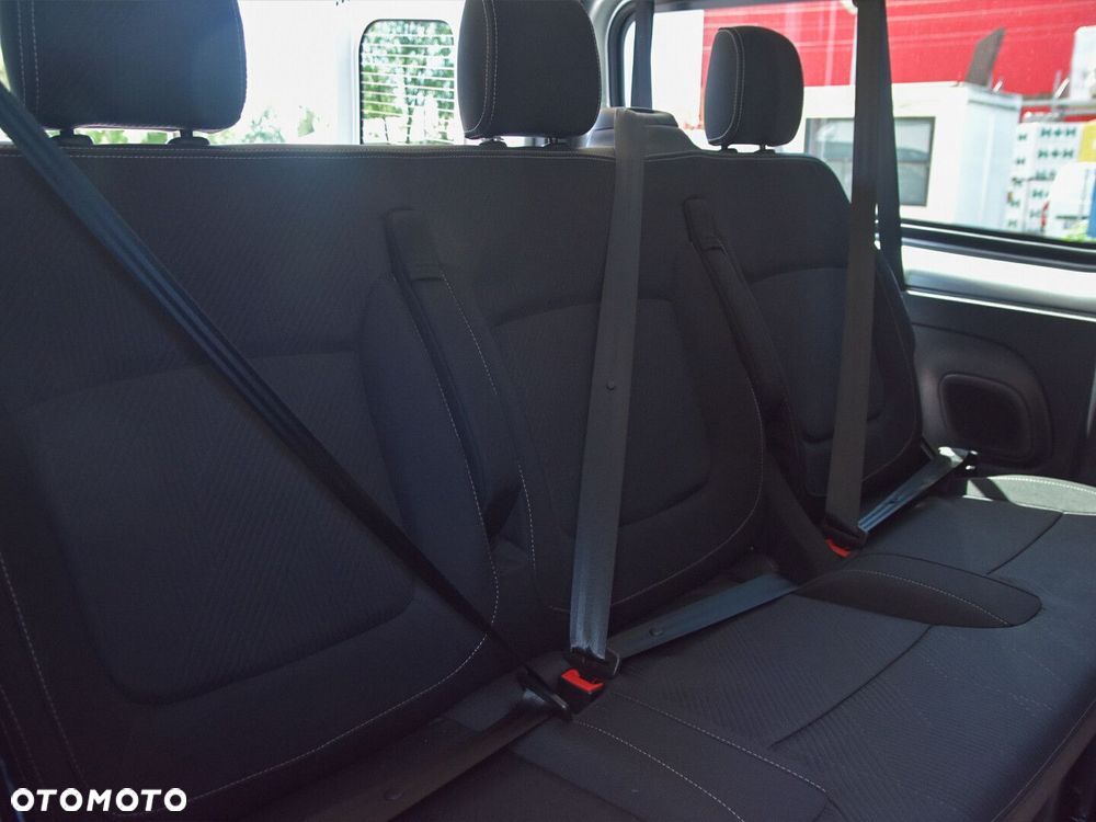 Renault Trafic - 17