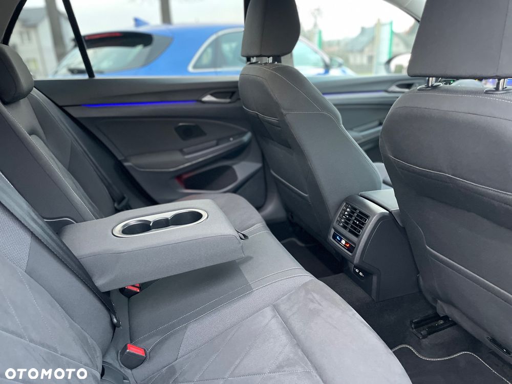 Volkswagen Golf 1.5 TSI EVO Style - 21