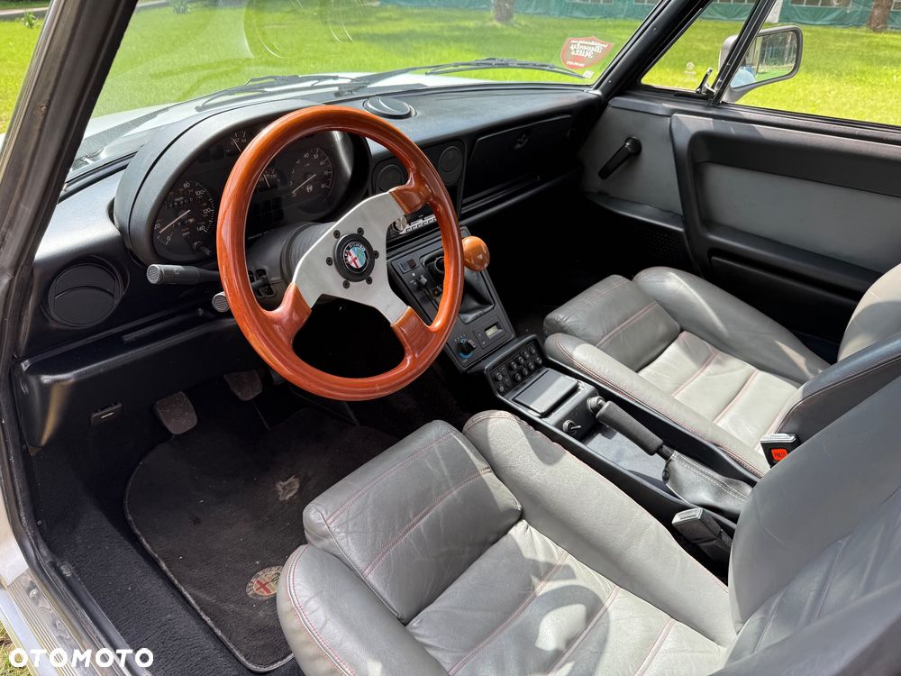 Alfa Romeo Spider - 15