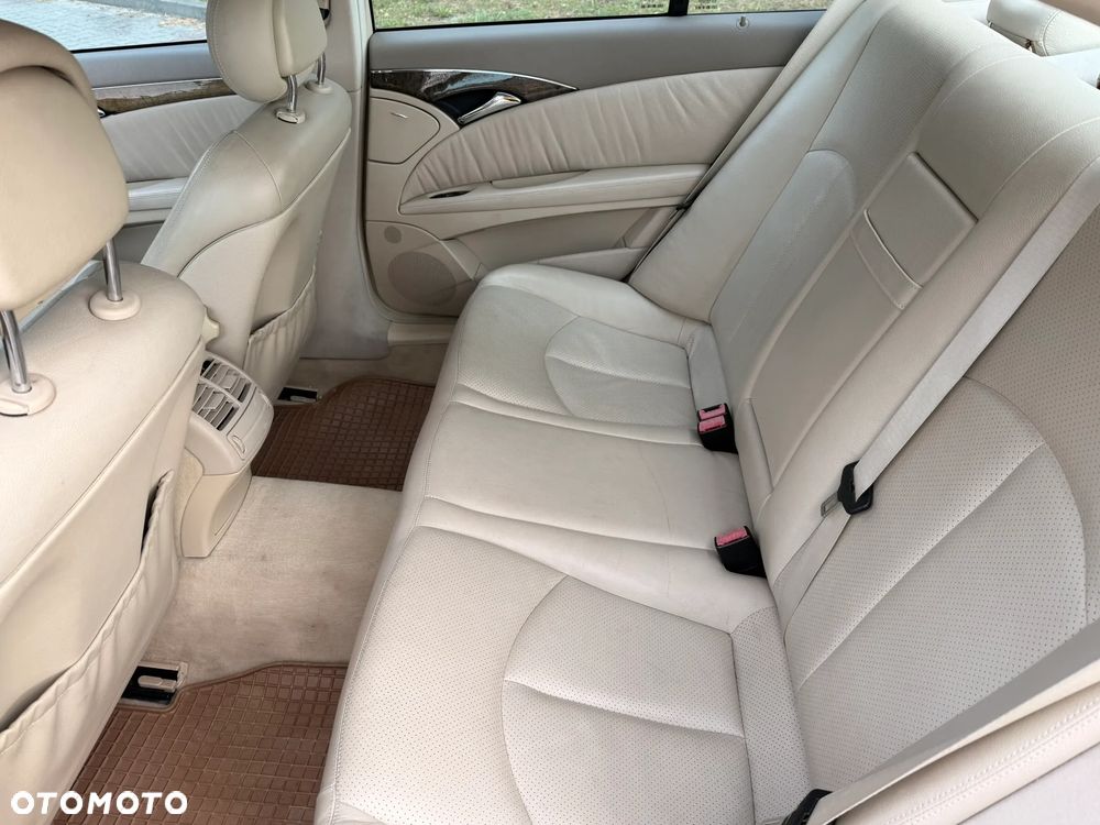 Mercedes-Benz Klasa E 320 Avantgarde - 11