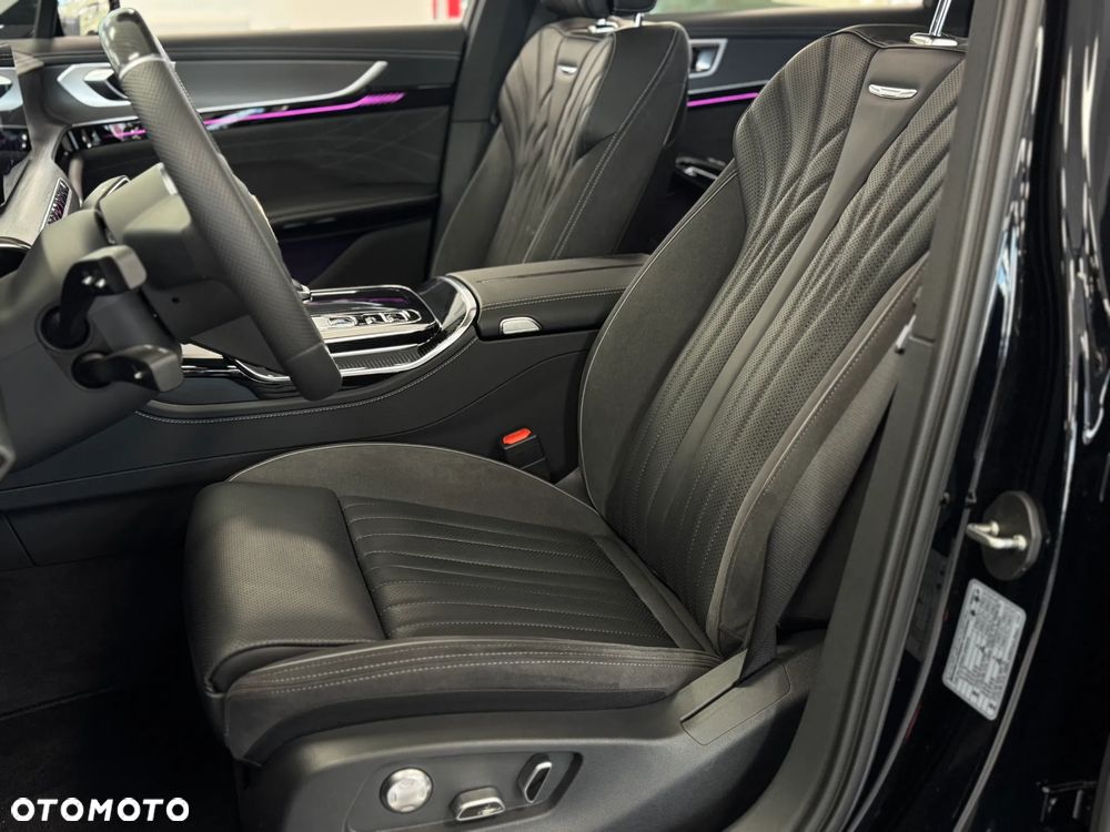 Hongqi H9 2.0T Deluxe - 15