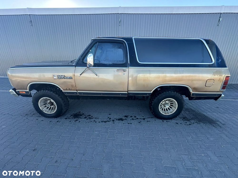 Dodge RAM - 6
