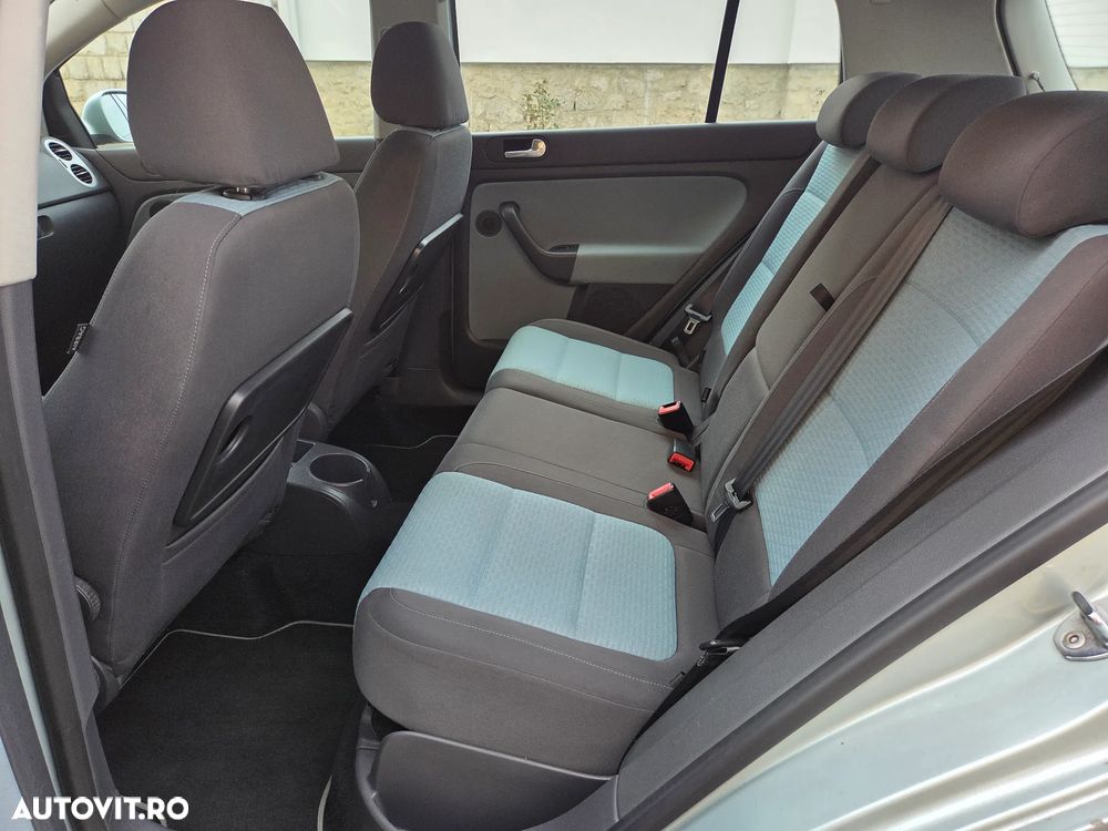 Volkswagen Golf Plus - 7