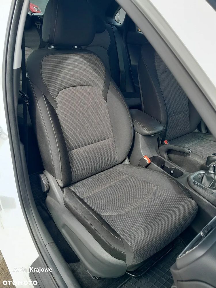 Hyundai i30 1.4 Classic + - 21