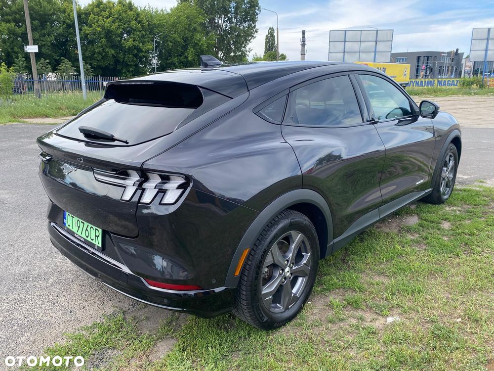Ford Mustang Mach-E 98kWh RWD Premium - 4