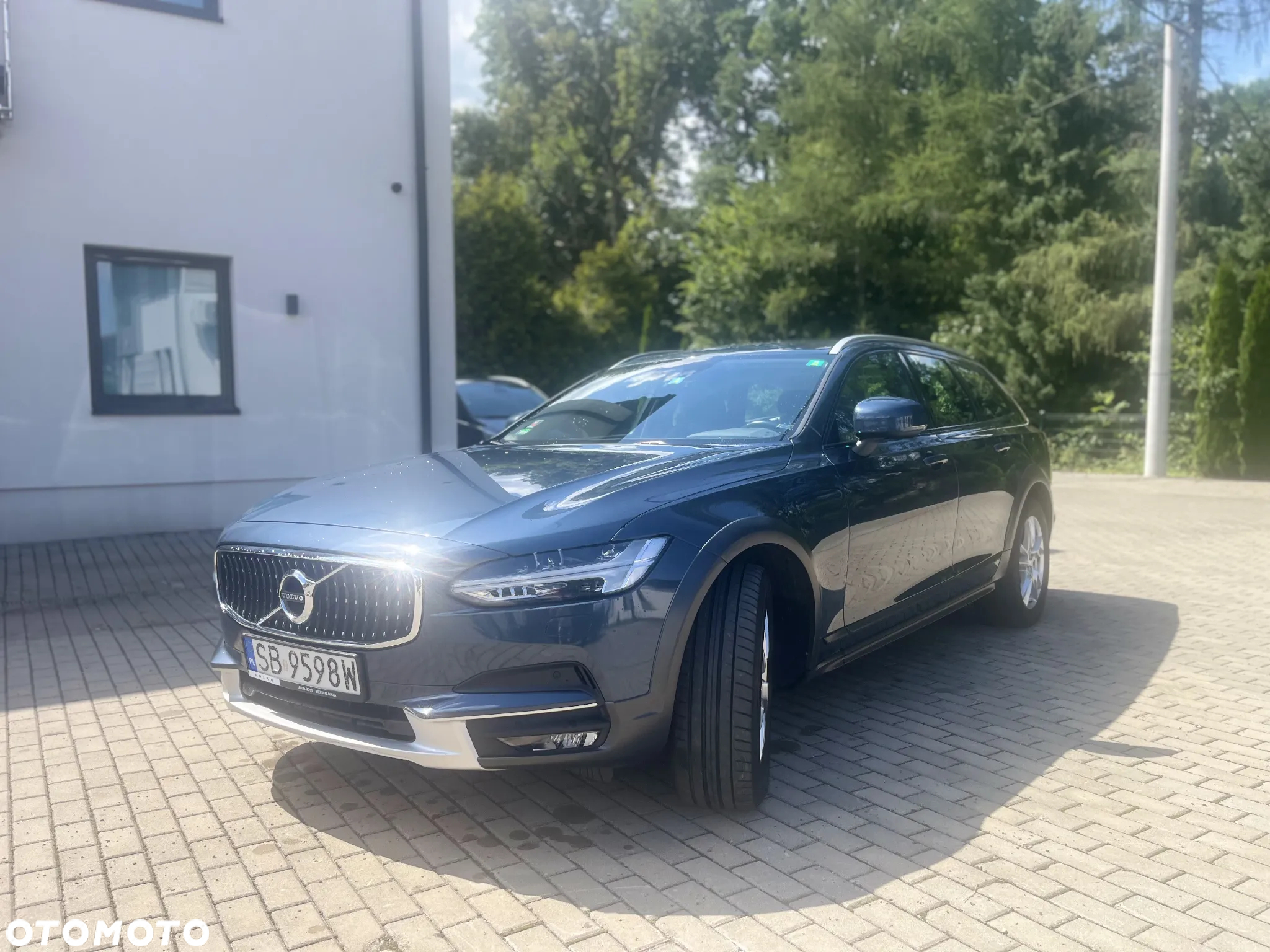Volvo V90 Cross Country D4 AWD - 2