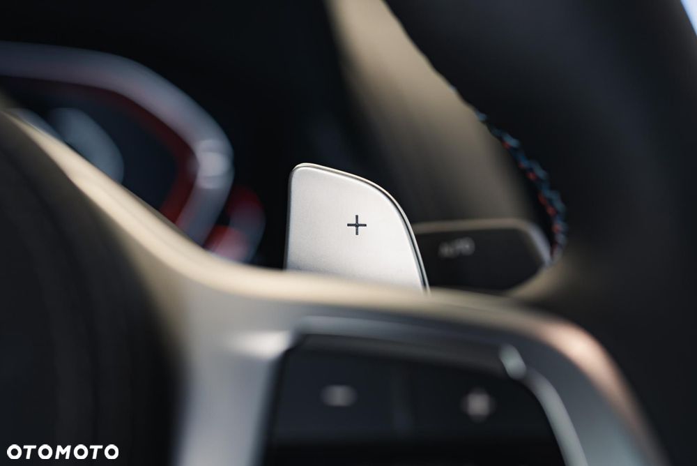 BMW Seria 8 M850i xDrive - 26