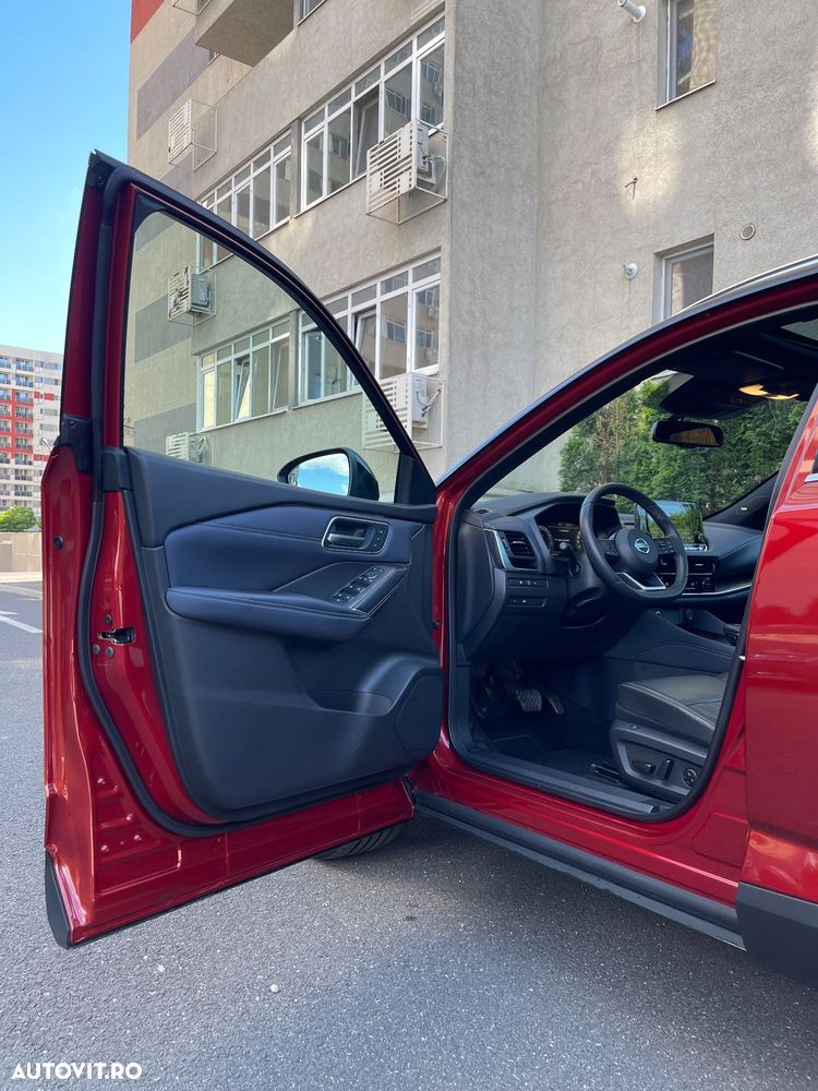Nissan Qashqai 1.3 l MHEV X-Tronic 4WD Tekna Plus - 13
