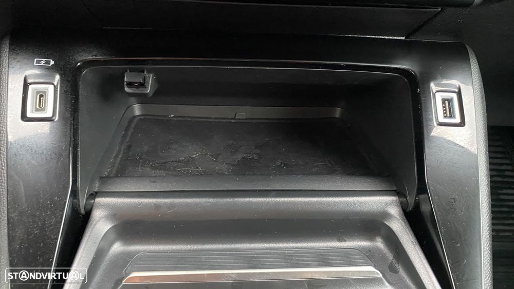 Peugeot e-208 50 kWh Allure Pack - 50