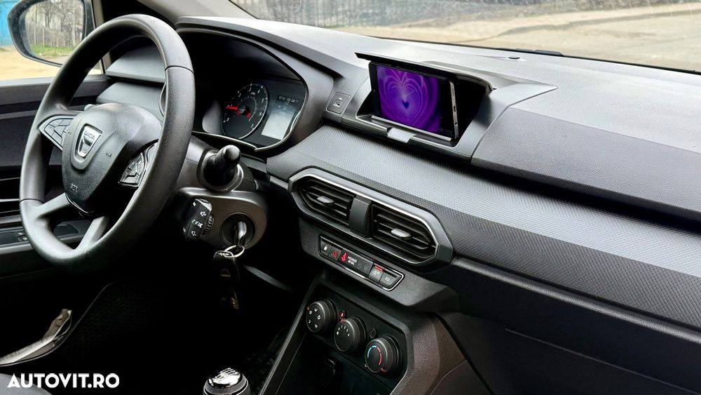 Dacia Logan TCe 90 MT6 Comfort - 6