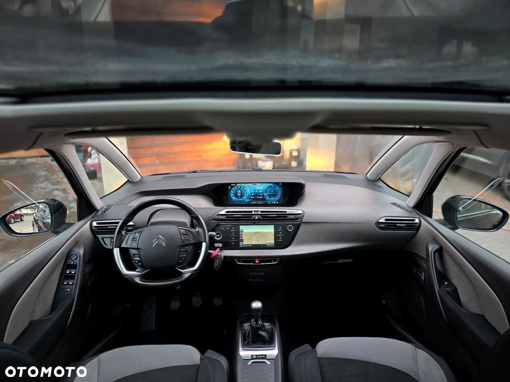 Citroën C4 Grand Picasso - 17