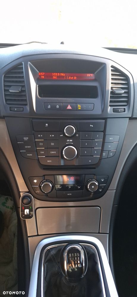 Opel Insignia 2.0 CDTI - 6