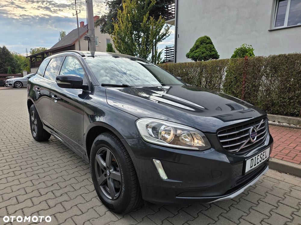 Volvo XC 60 D3 Drive-E Momentum - 8