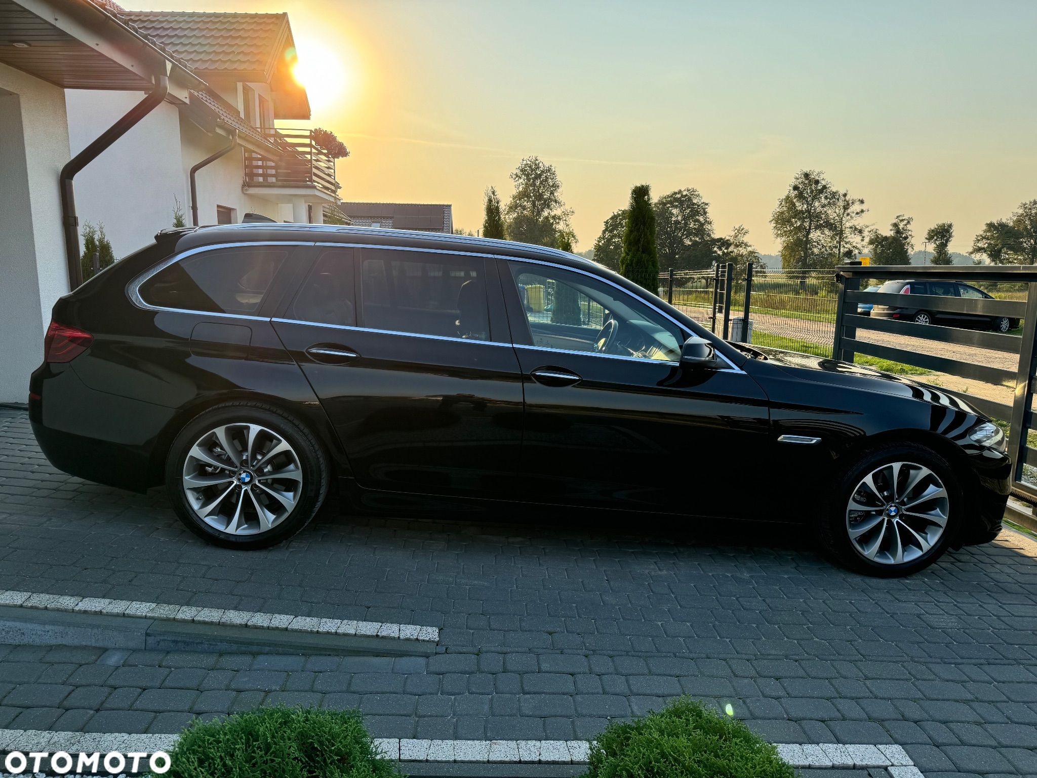 BMW Seria 5 520d Sport Line - 6