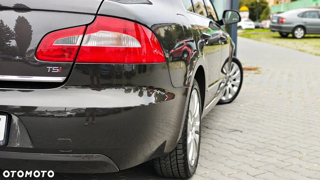 Skoda Superb 1.8 TSI 4x4 Platinum - 8