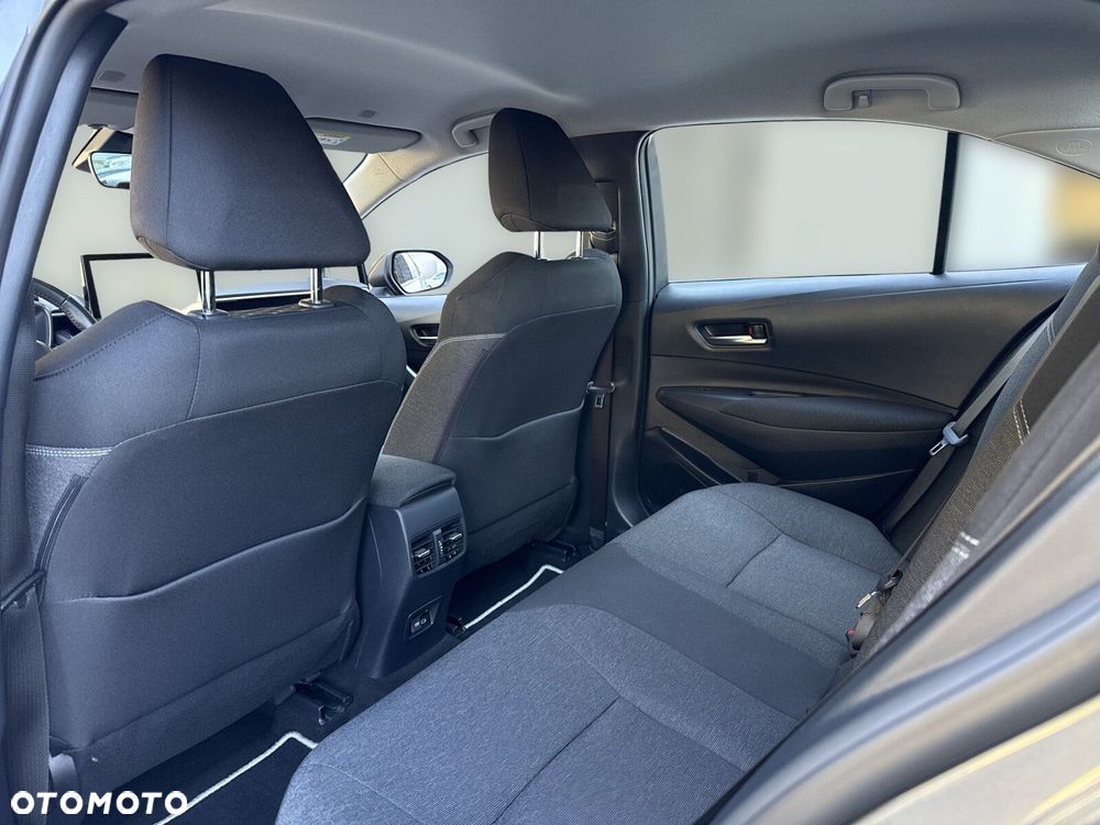 Toyota Corolla 1.8 Hybrid Comfort - 18