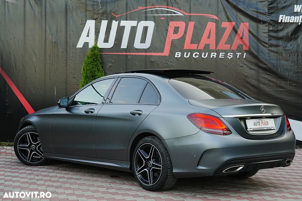 Mercedes-Benz C - 9