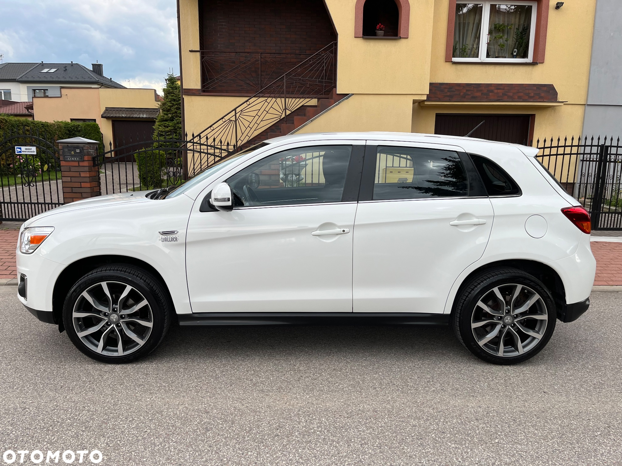 Mitsubishi ASX 1.6 2WD Diamant Edition - 31