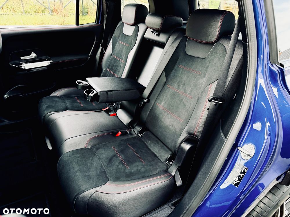 Mercedes-Benz GLB 200 d AMG Line 8G-DCT - 28